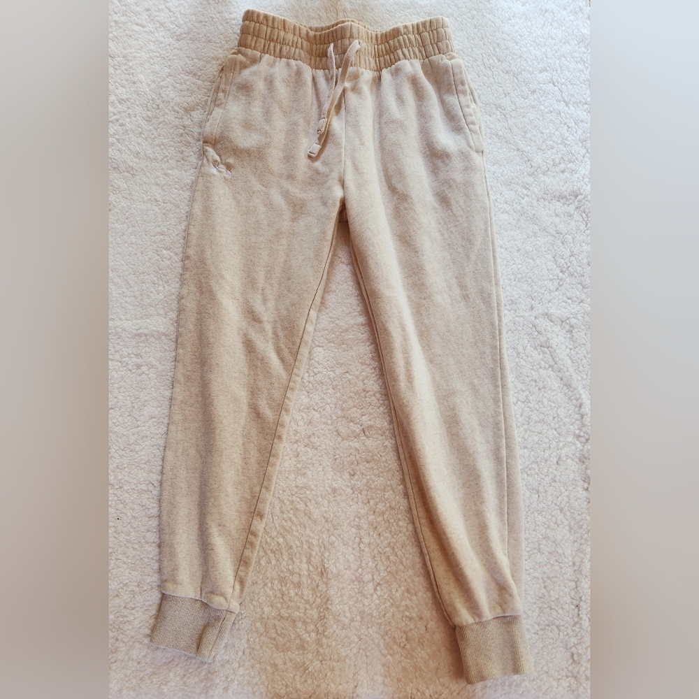Under Armour Cream Jogger Track Pants with Tapered Leg